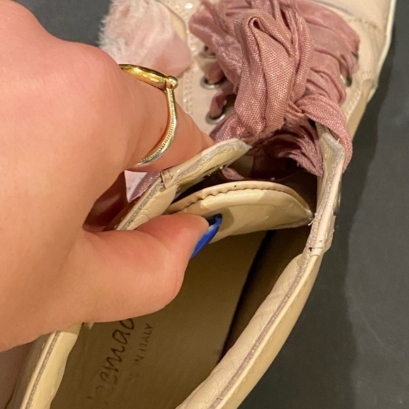 Famous among socialites, roses POKEMAOKE sneakers - Picture 7 of 11